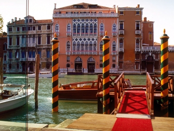 Palazzo Sant'Angelo sul Canal Grande